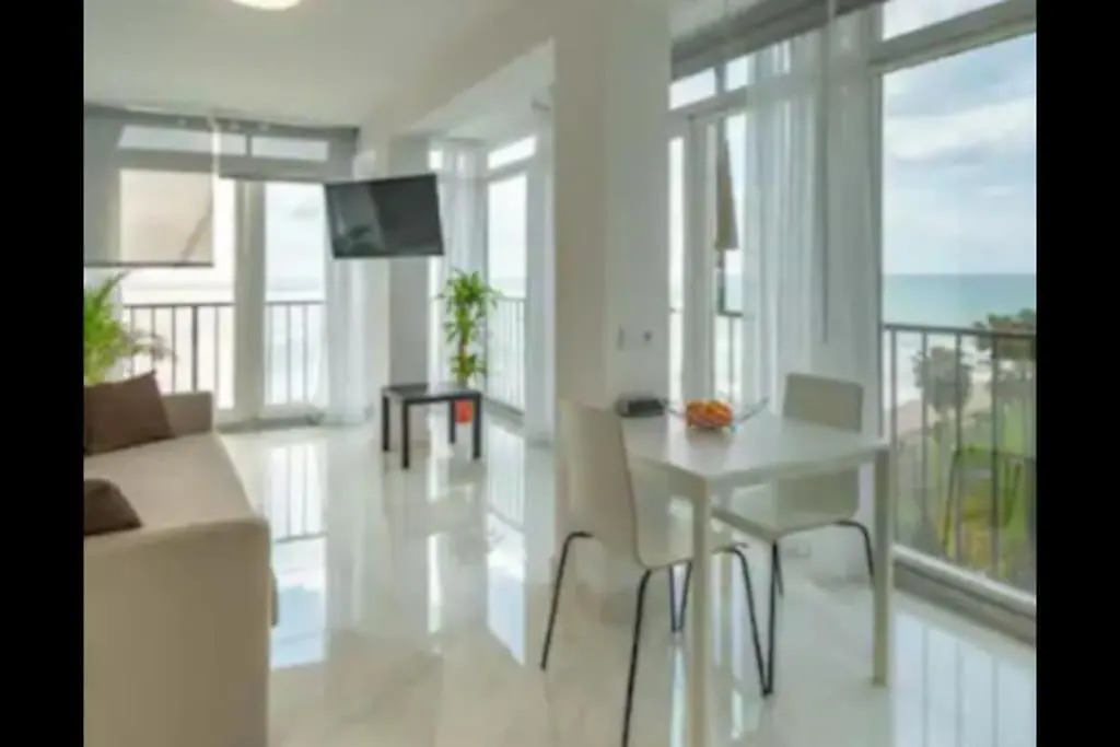 Spectacular Panoramic Sea View 1Bd/1Ba Studio Apt. Mijas
